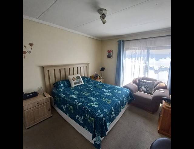 2 BEDROOM APARTMENT FOR SALE IN LANGENHOVENPARK